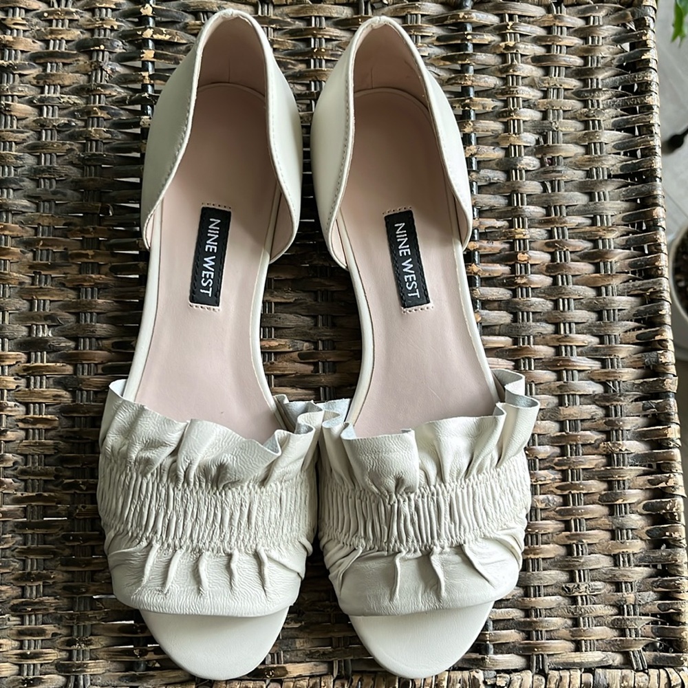 NINE WEST BABE ALERTY FLATS‎ SIZE 6.5